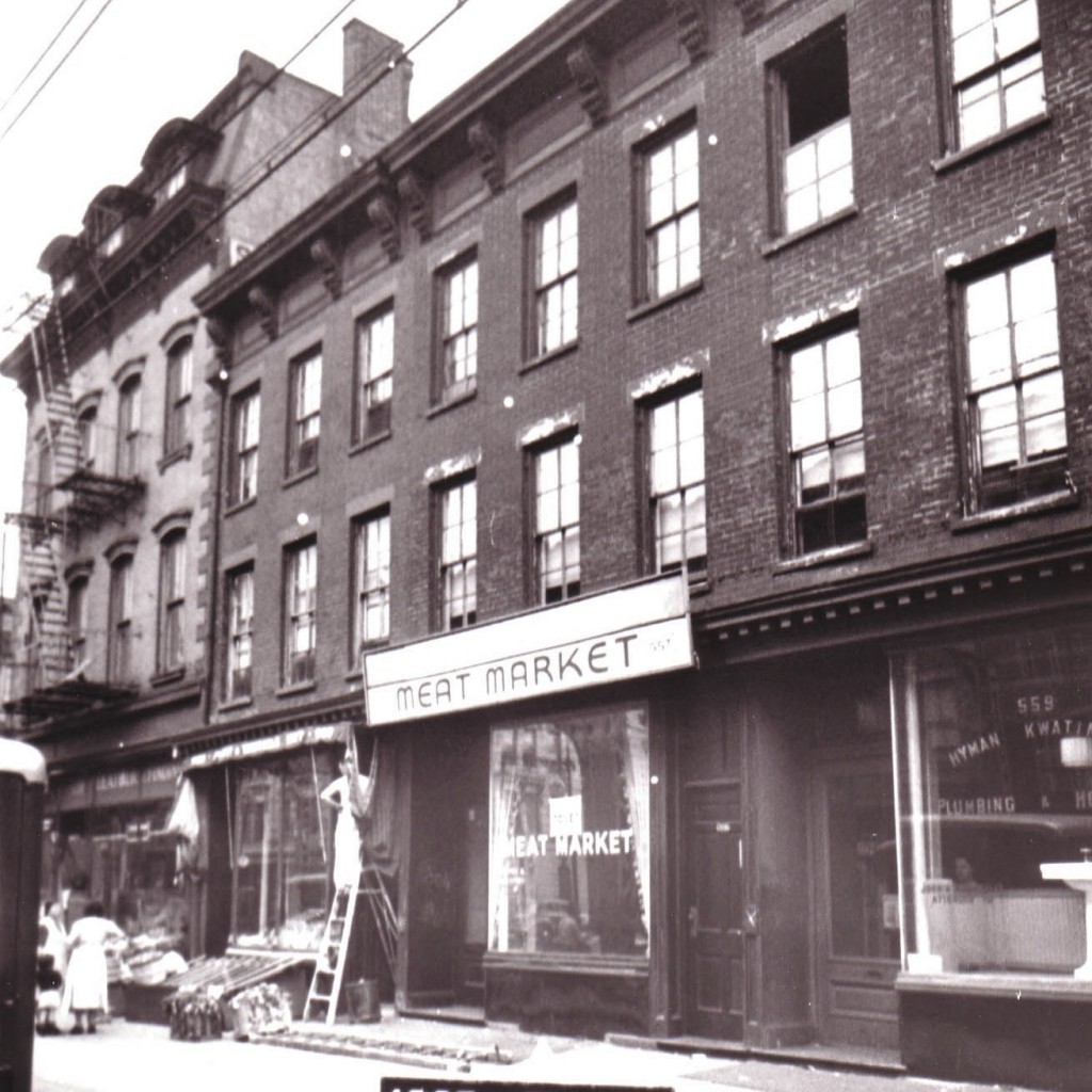 1940's photograph of 555-559 Myrtle Avenue, between Emerson and Classon.